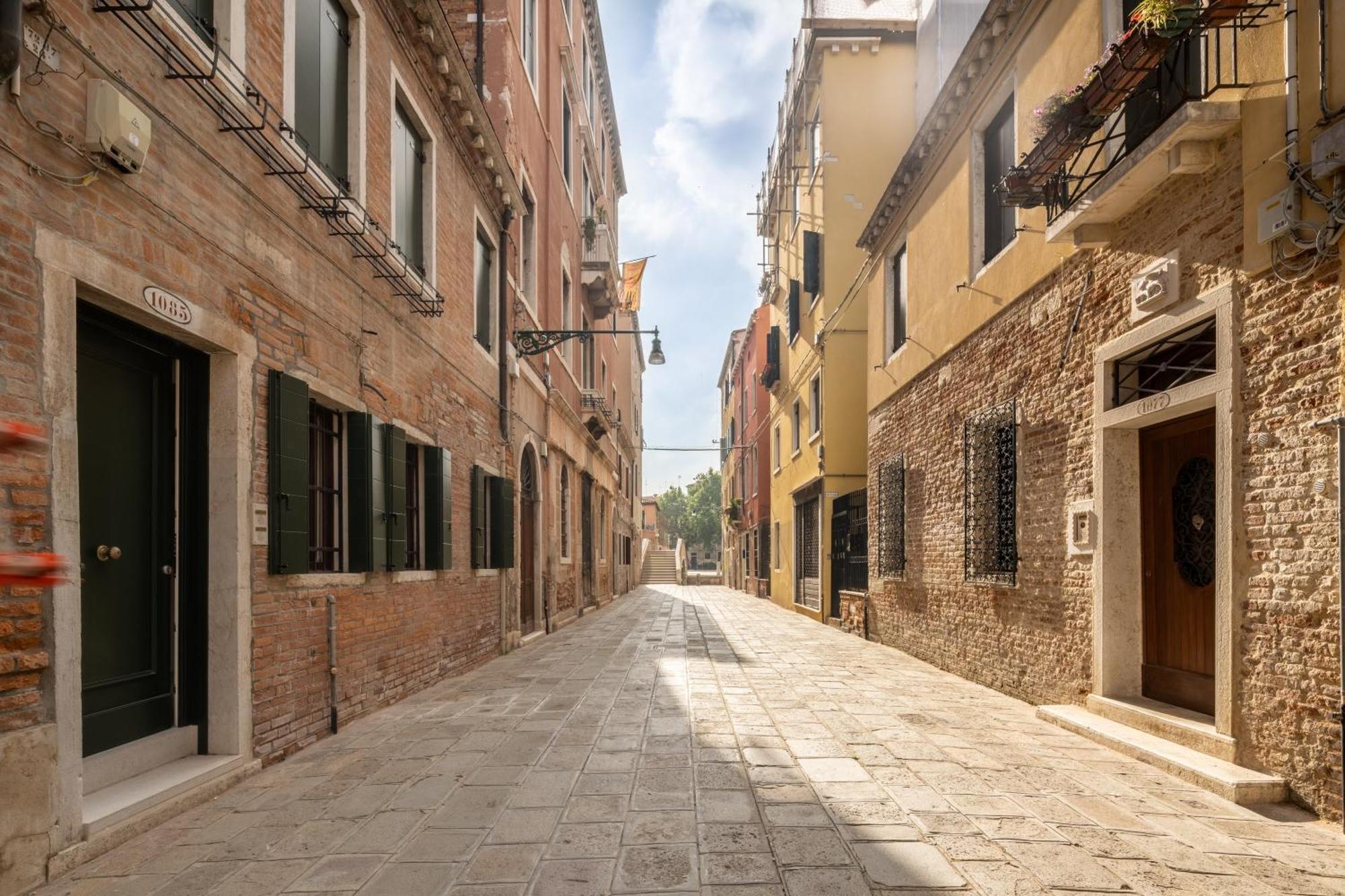 San Giacomo Dall'Orio Garden Apartment R&R Venice Luaran gambar